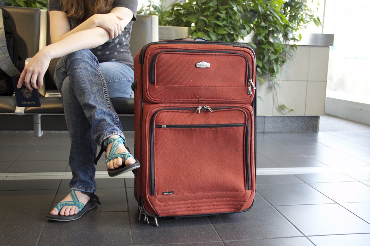 Image - travel suitcase airport luggage