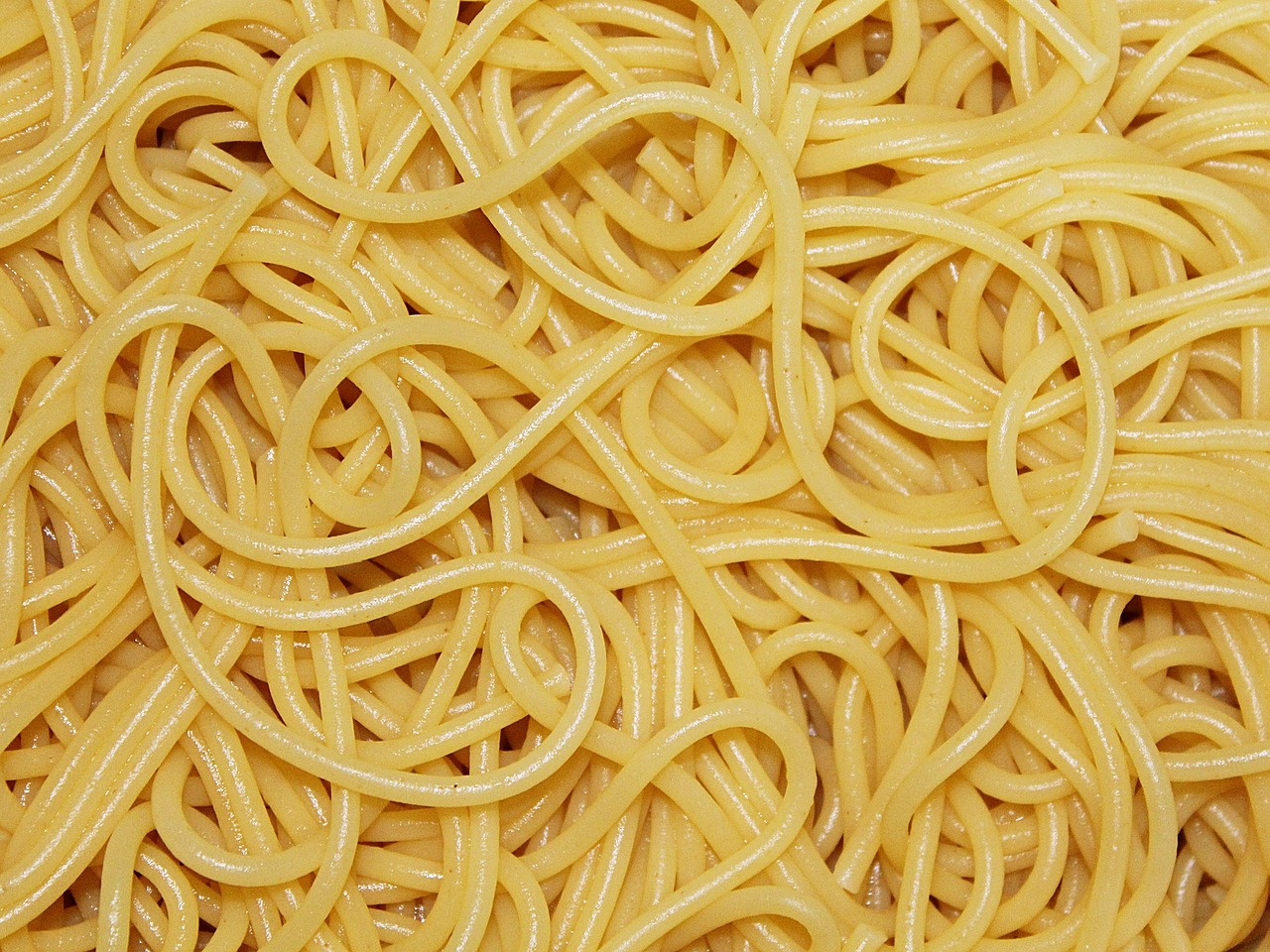 Image - spaghetti pasta noodles eat food