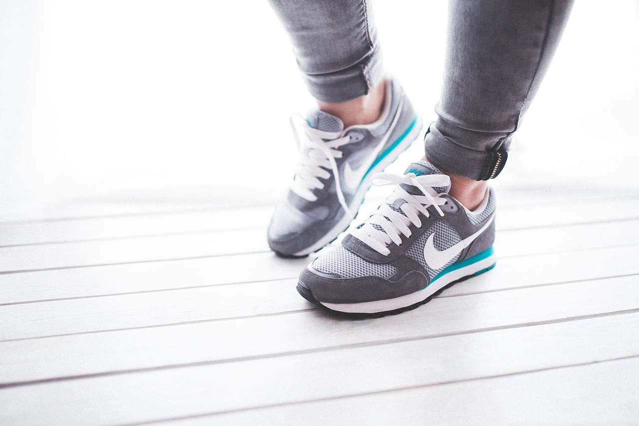 Image - shoes woman girl sport jogging