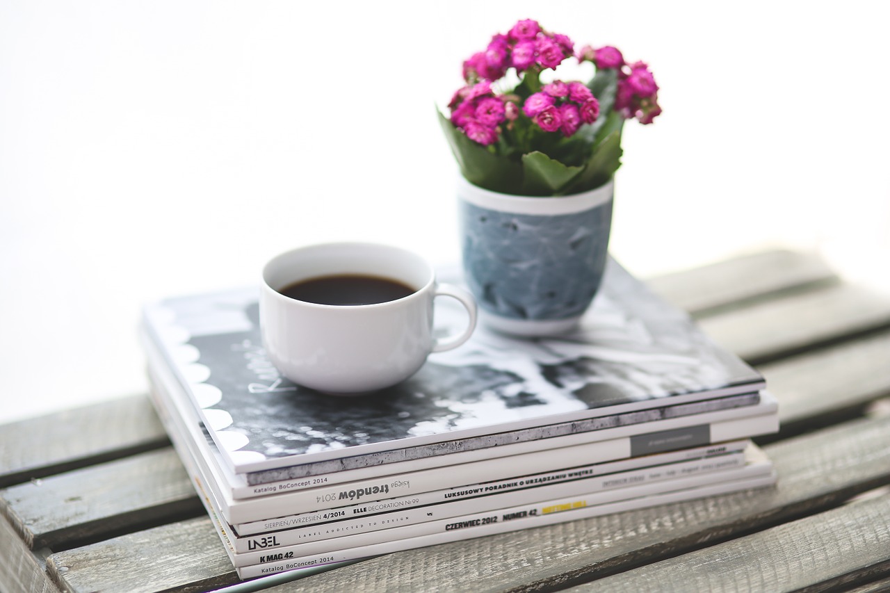 Image - stack newspaper magazine coffee