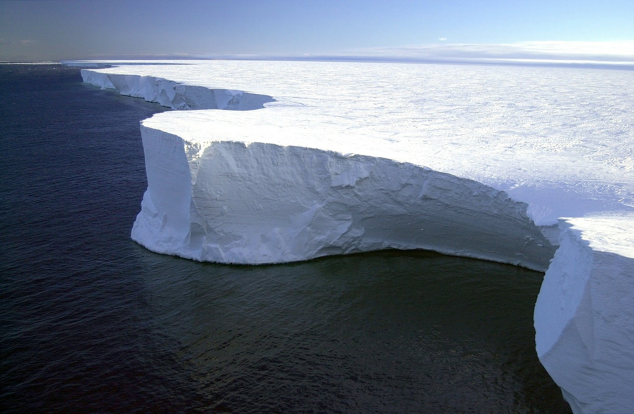 Image - iceberg antarctica landscape sea