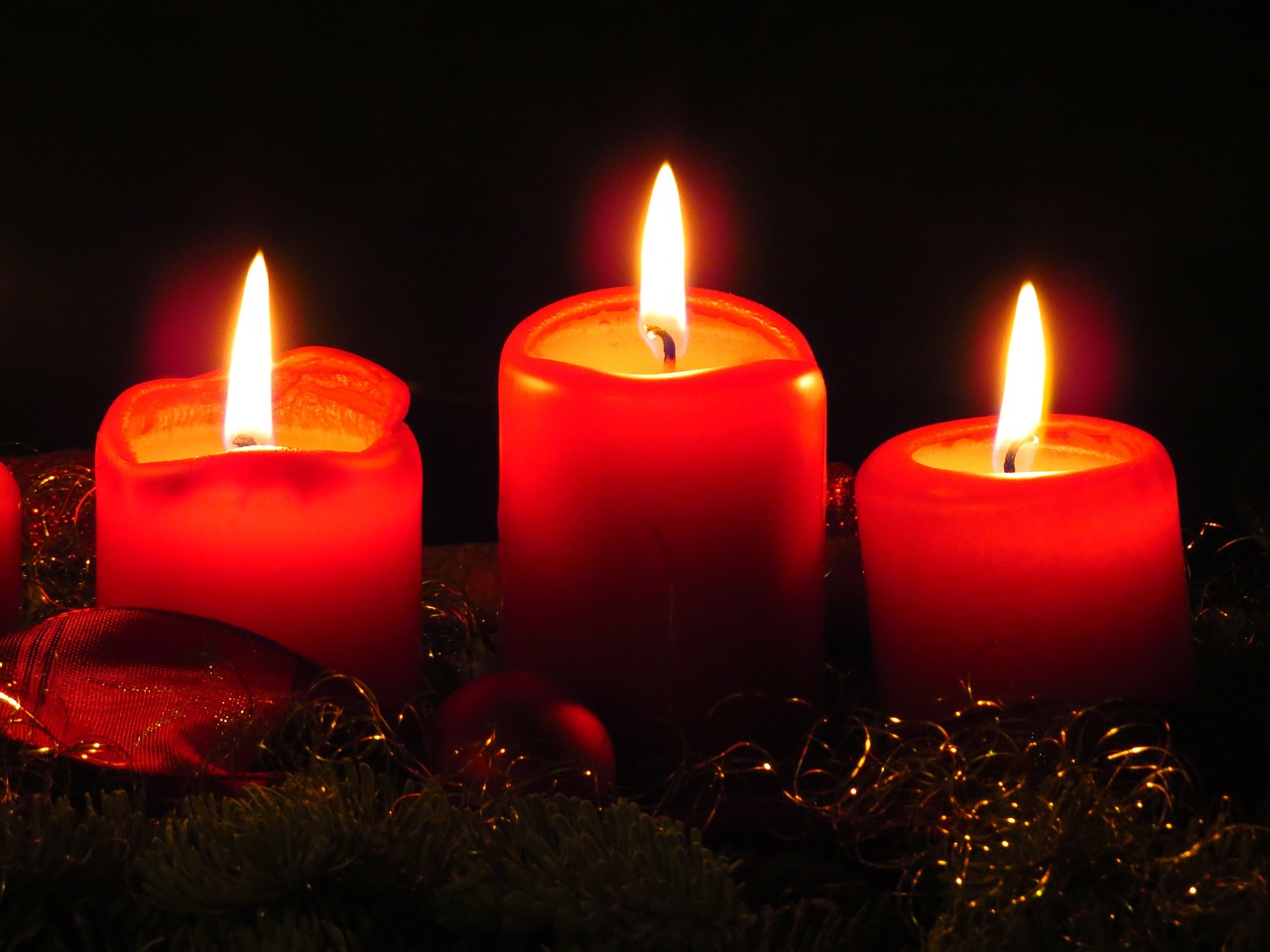 Image - advent wreath candles flame