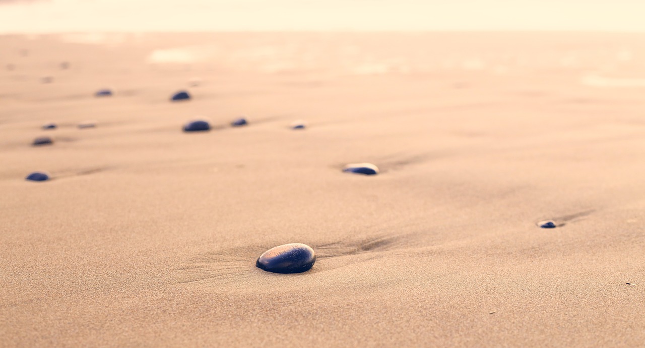 Image - pebbles sand beach rounded shape