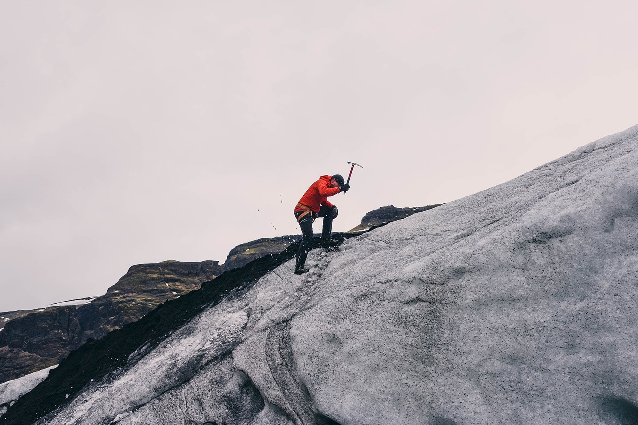 Image - mountain climbing mountain climber