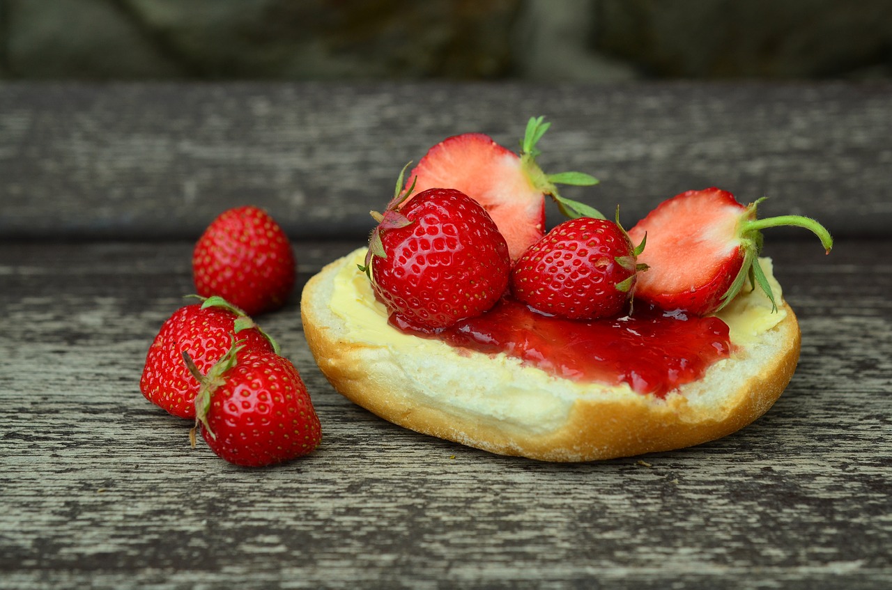 Image - strawberries strawberry jam