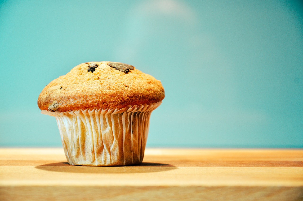 Image - food snack treat muffin wooden