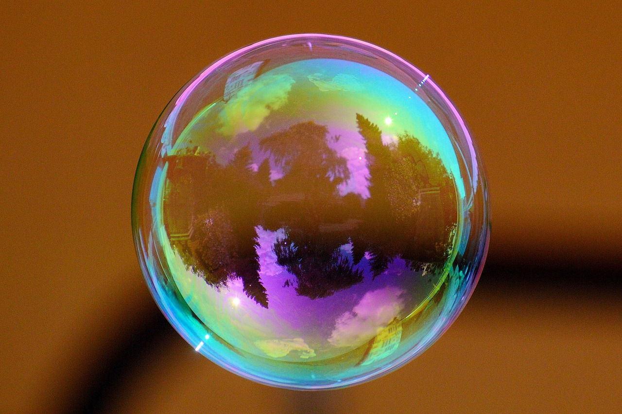 Image - soap bubble colorful ball