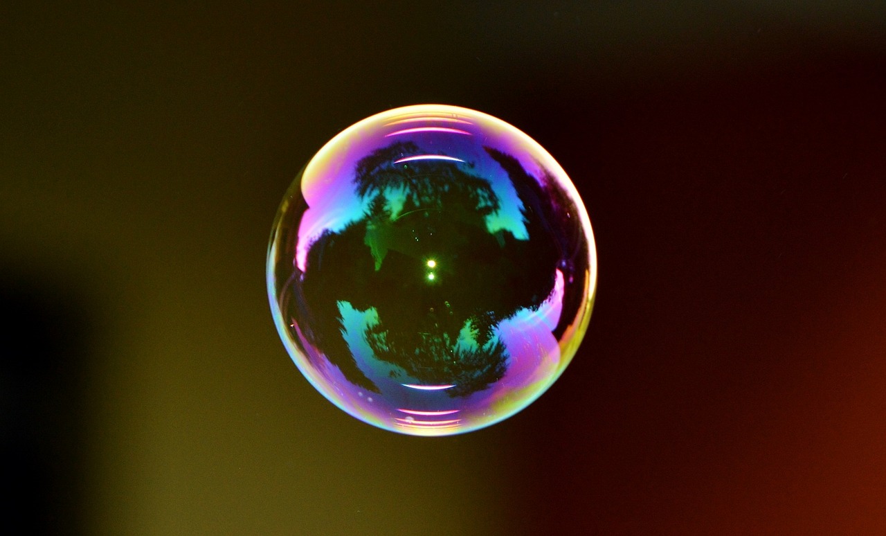 Image - soap bubble colorful ball