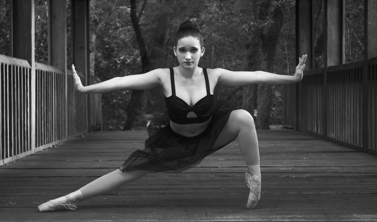 Image - ballerina woman ballet dancer