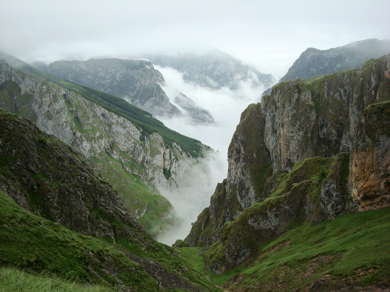 Image - asturias ascension urriellu peak