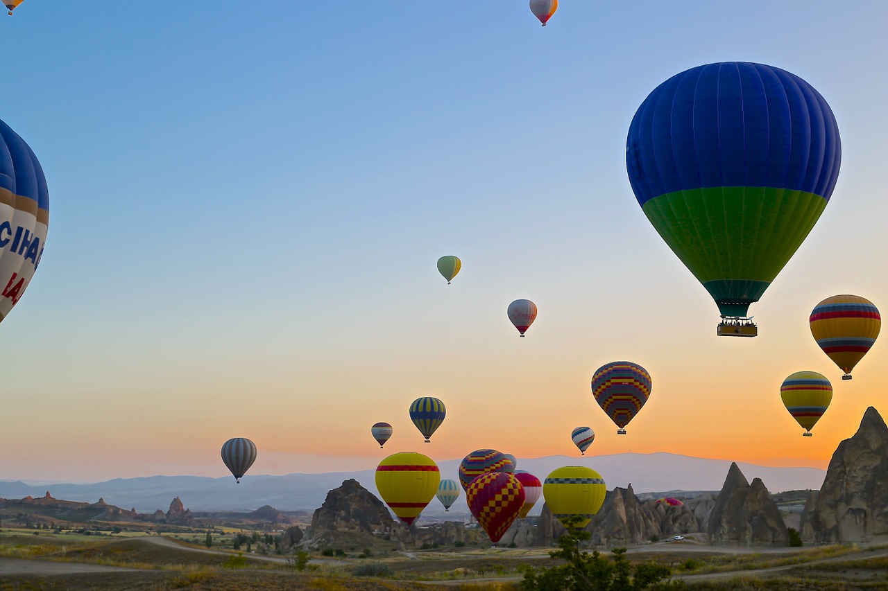 Image - cappadocia turkey balloons