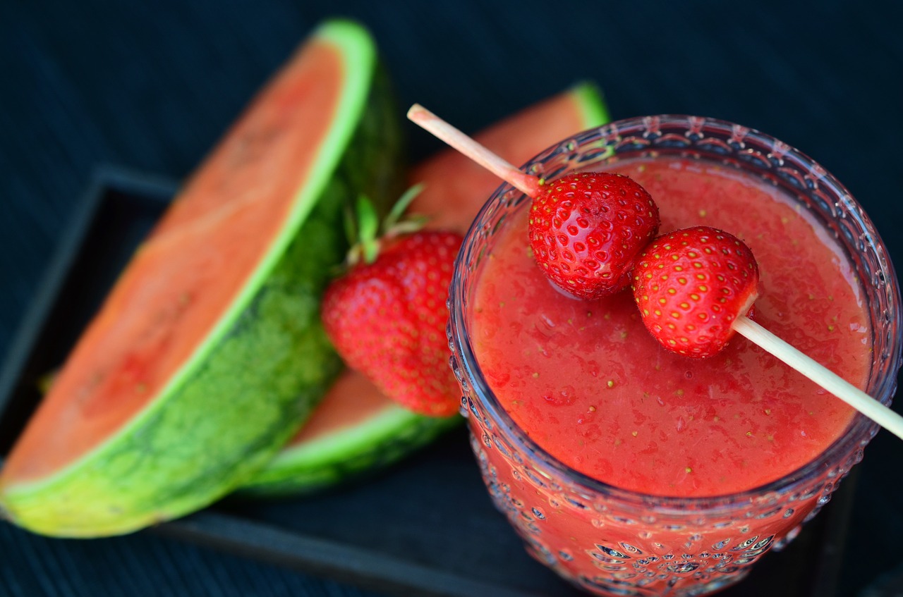 Image - smoothie strawberries watermelon