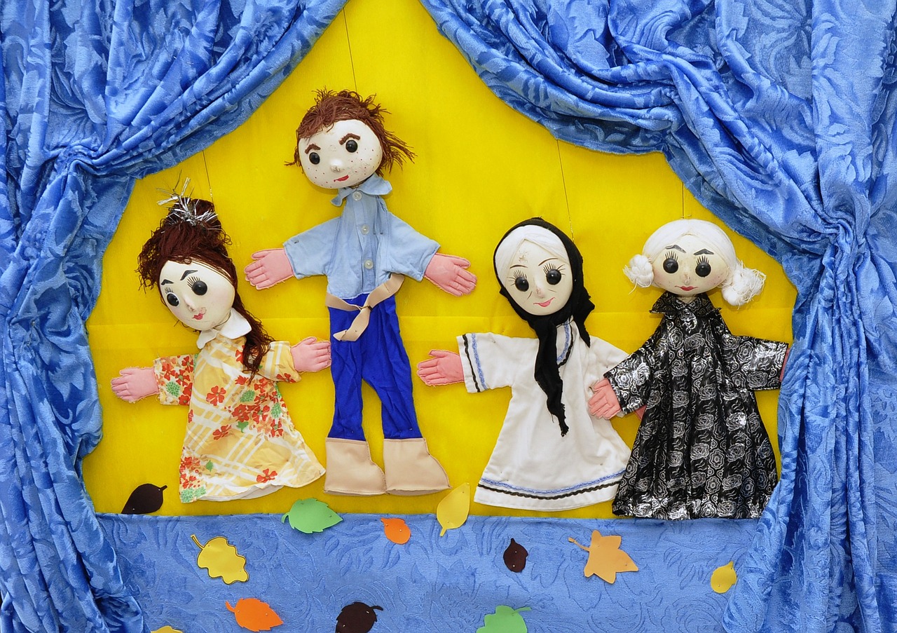 Image - puppets child toy doll hand