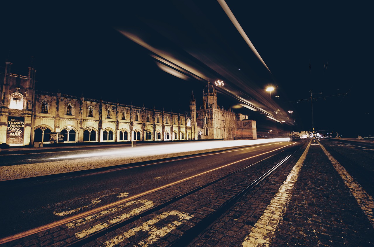 Image - street road night shutter speed
