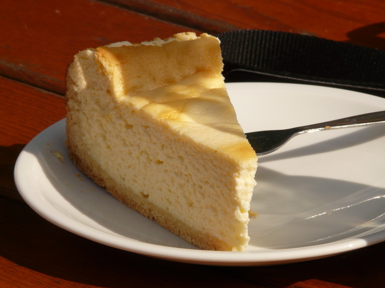 Image - cake cheesecake eat plate fork