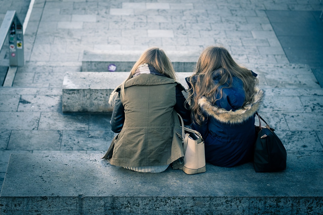 Image - life beauty scene friends sisters