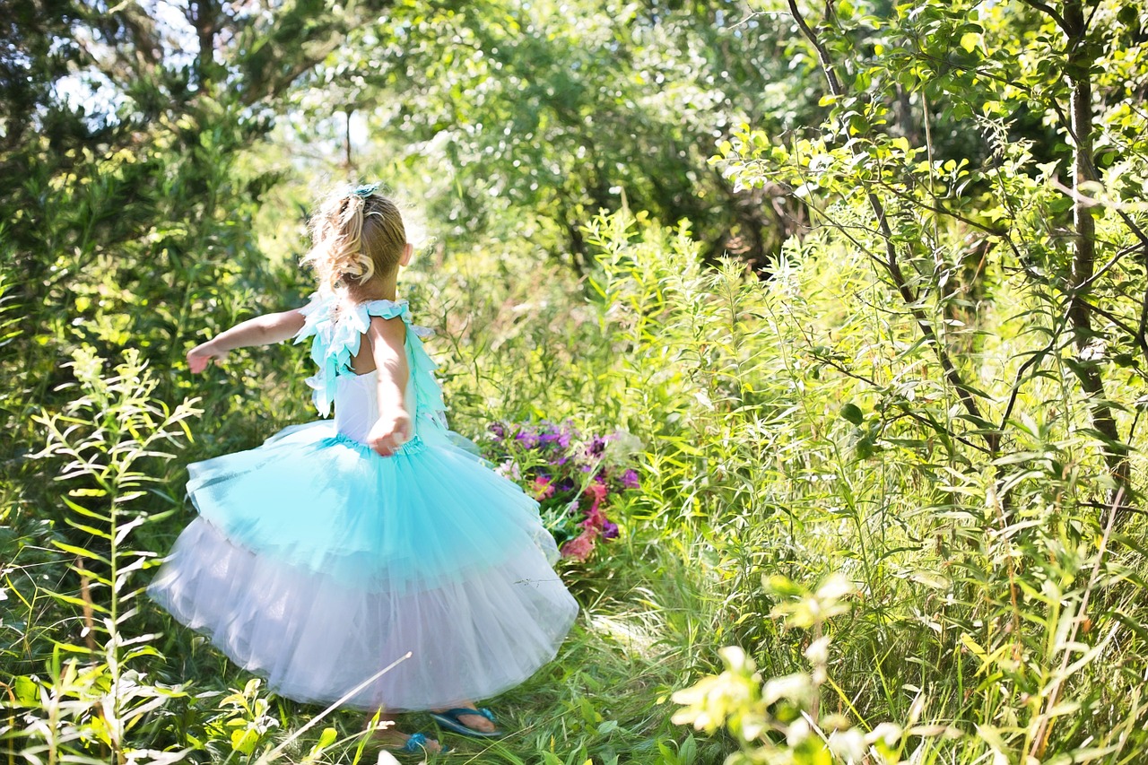 Image - princess pretty little girl girl