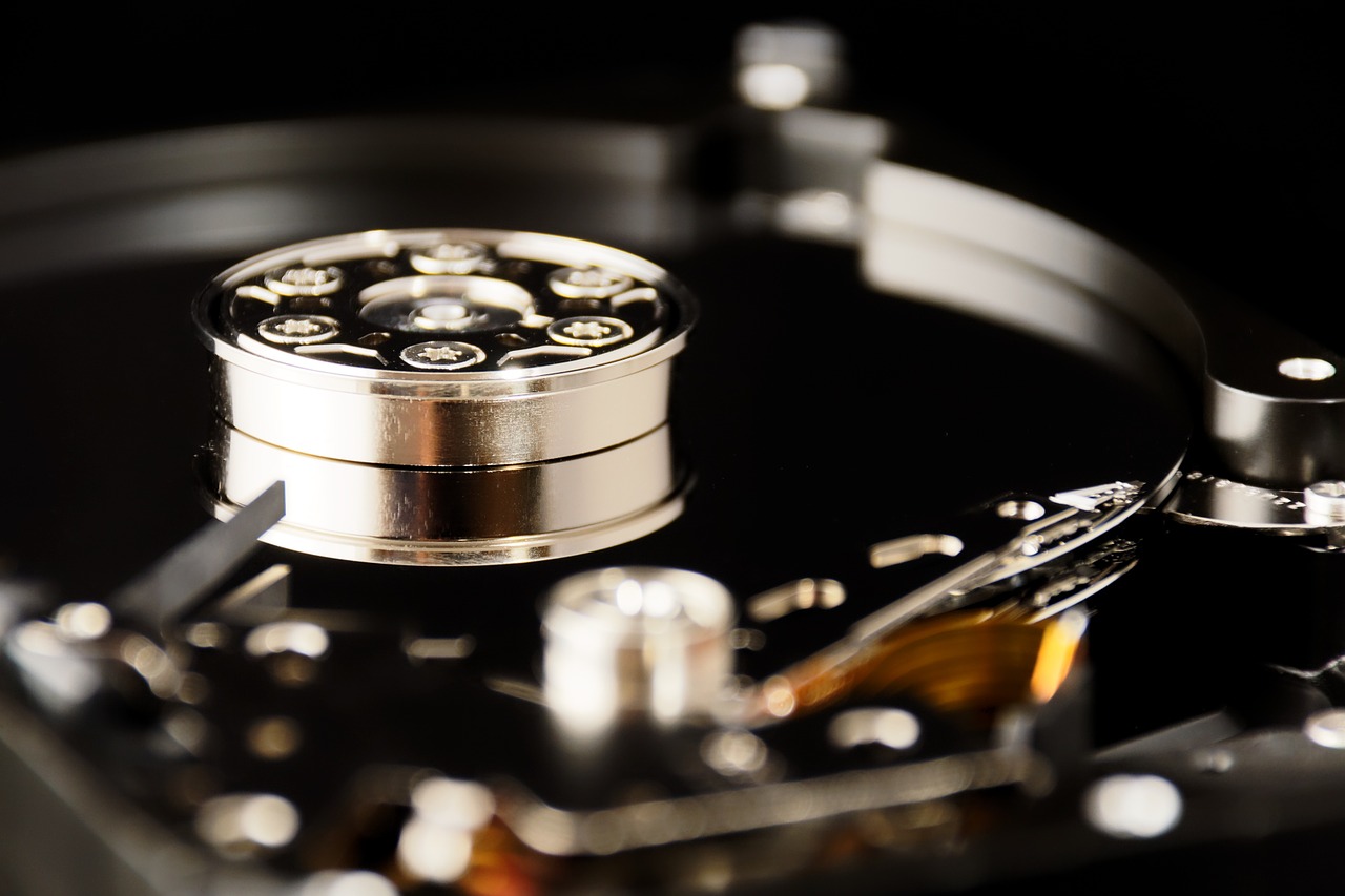 Image - memory storage medium hard drive