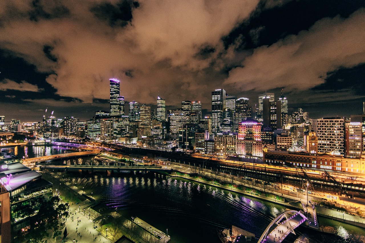 Image - cityscape night buildings