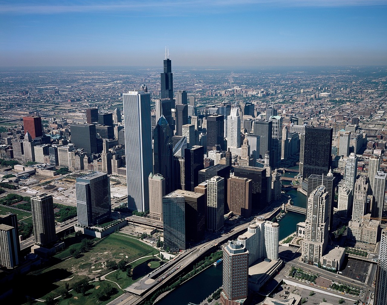 Image - chicago city urban skyscrapers