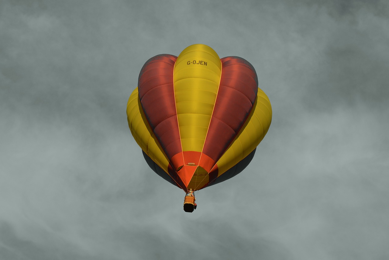 Image - hot air balloon balloon colour