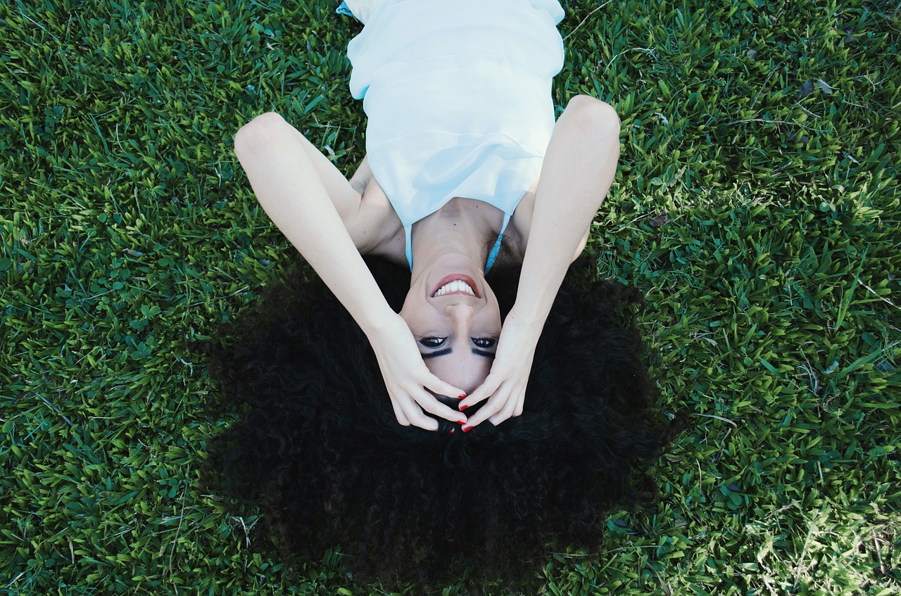 Image - woman hairstyle lying meadow grass