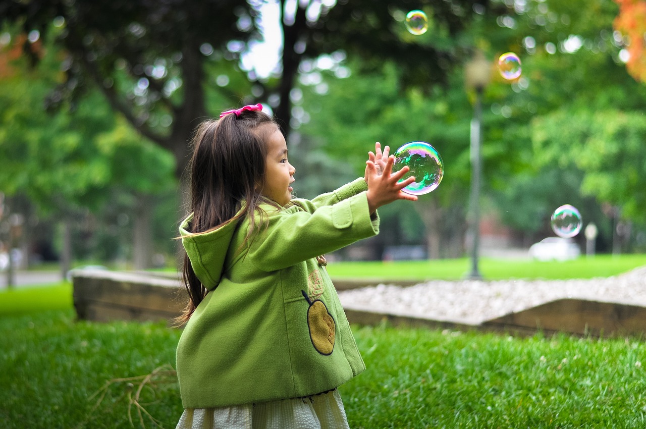 Image - girl child bubbles childhood cute