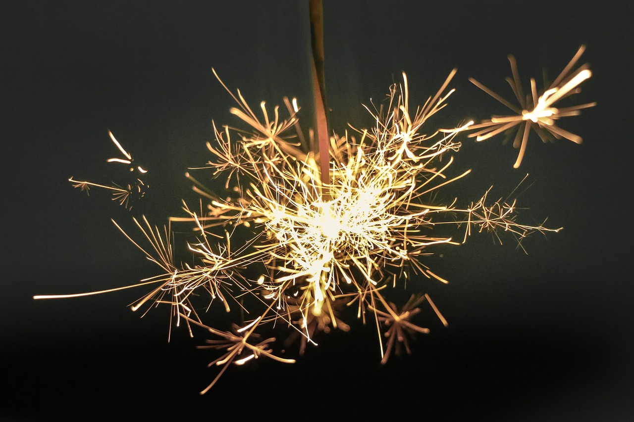 Image - sparkler pyrotechnics fireworks