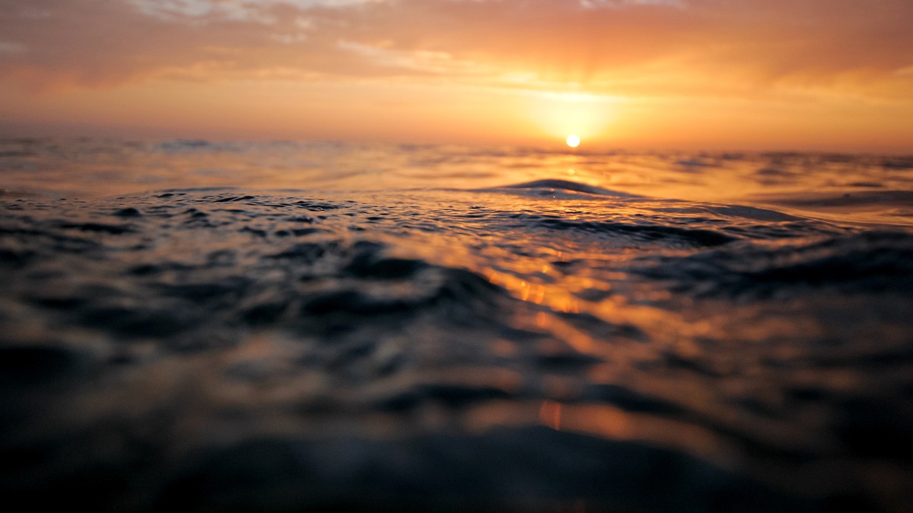 Image - ocean surface sunset waves sea