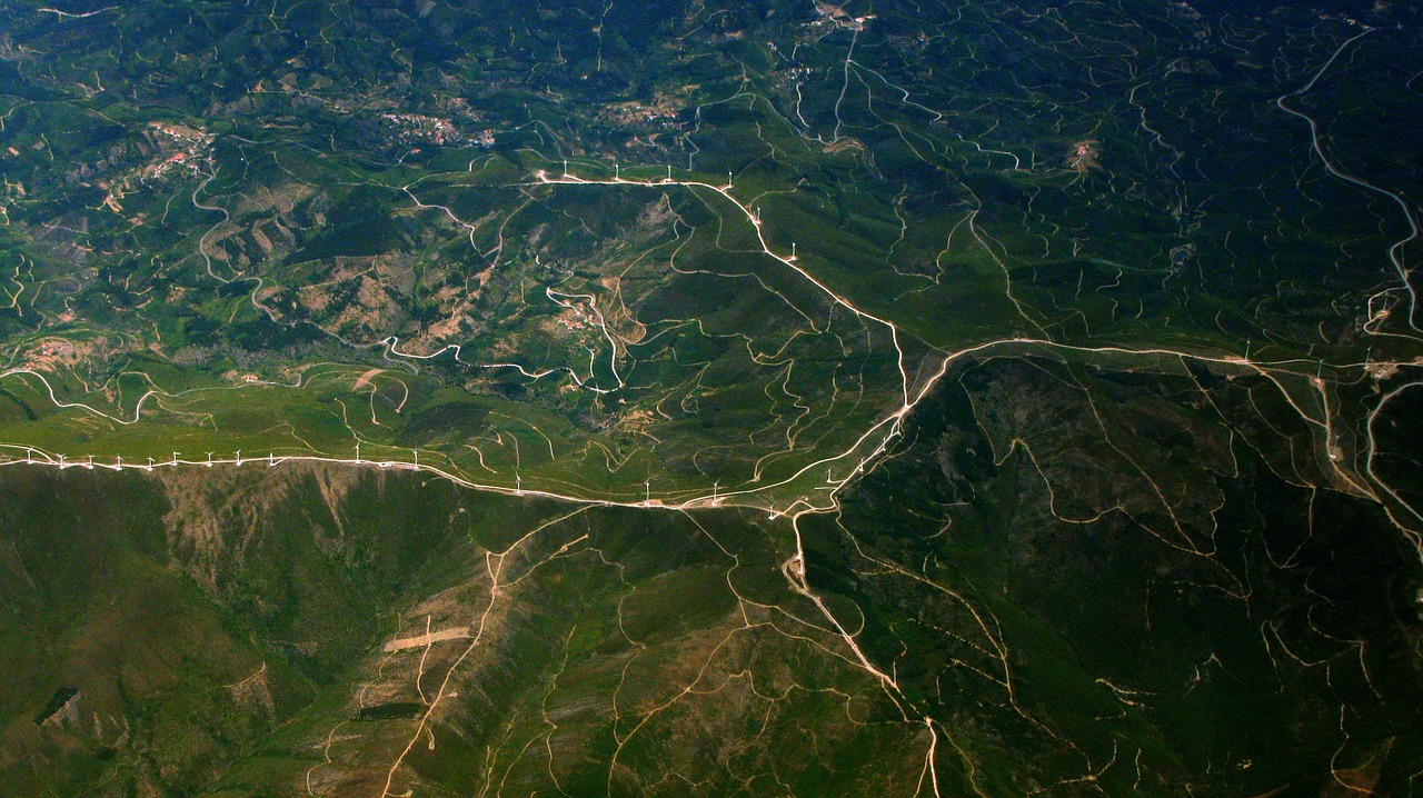 Image - aerial view mountain range ridge