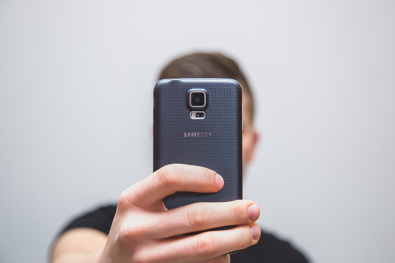 Image - selfie portrait phone mobile