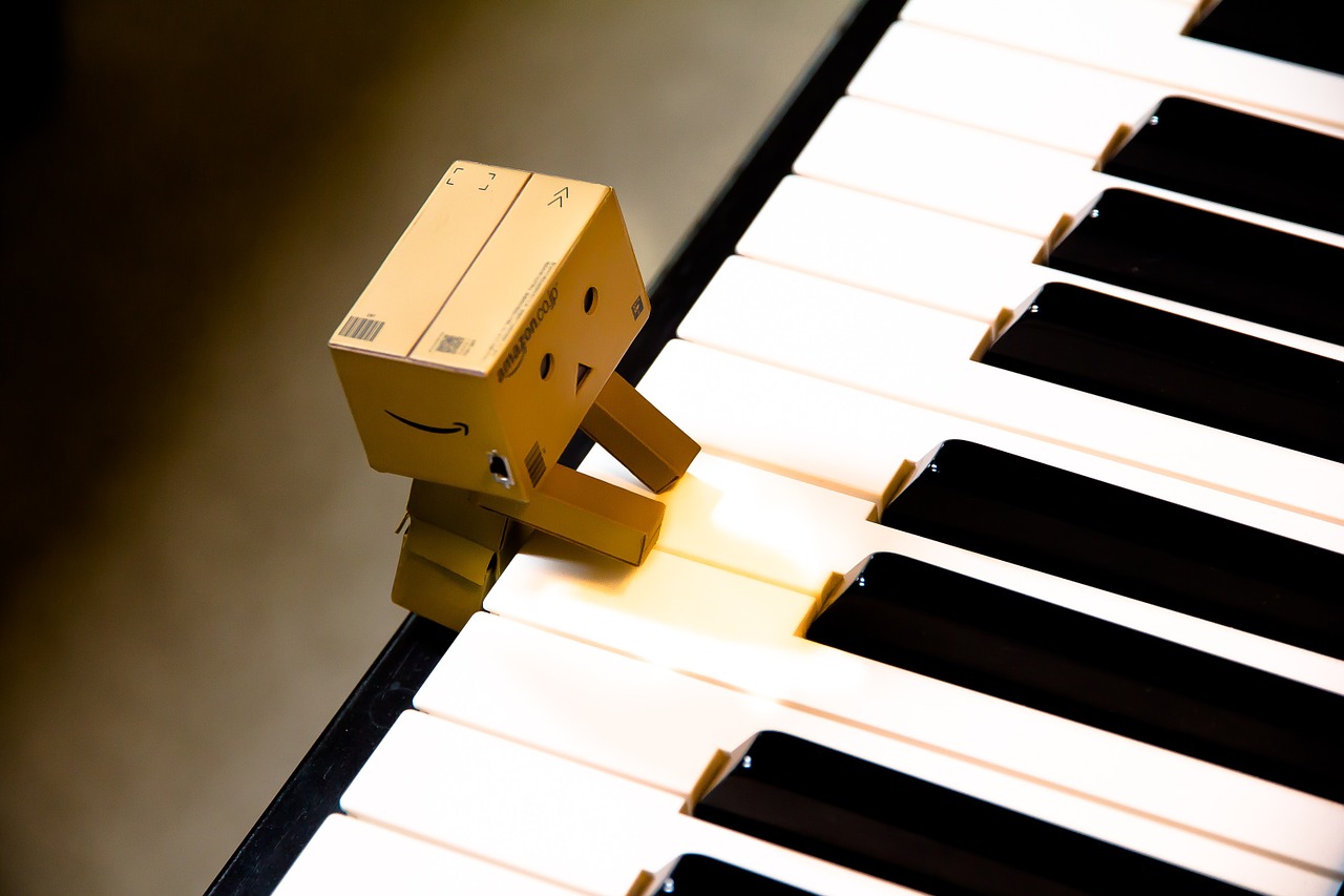 Image - music keys white musical