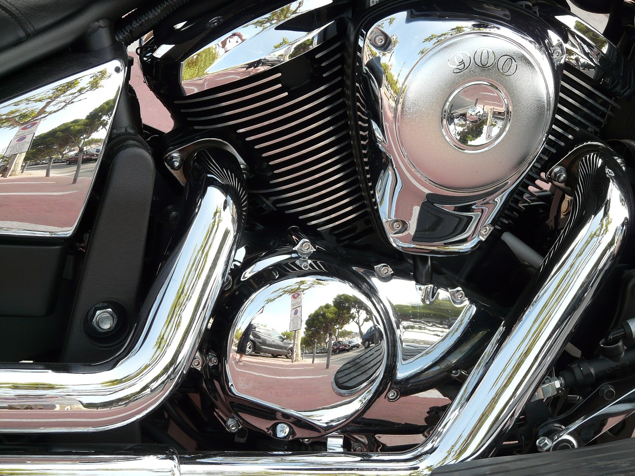 Image - motorcycle chrome technology