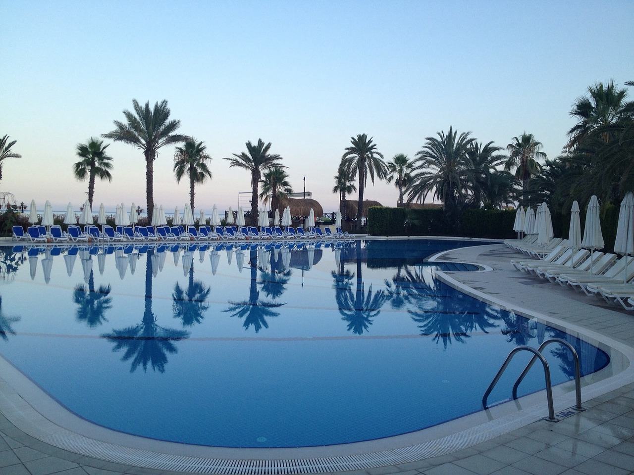 Image - pool relax water swimming pool