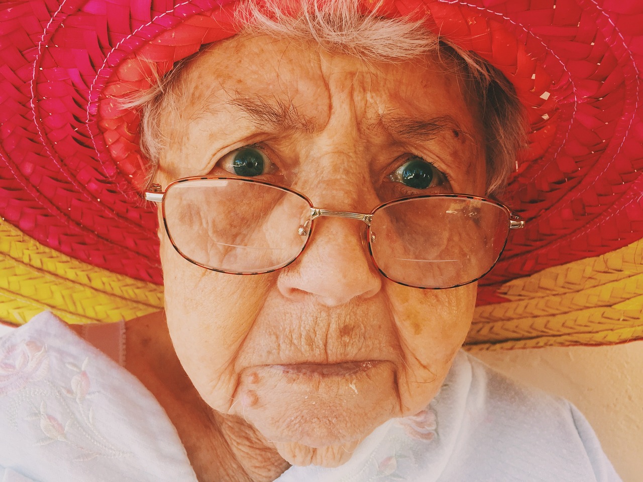 Image - old woman hat glasses looking