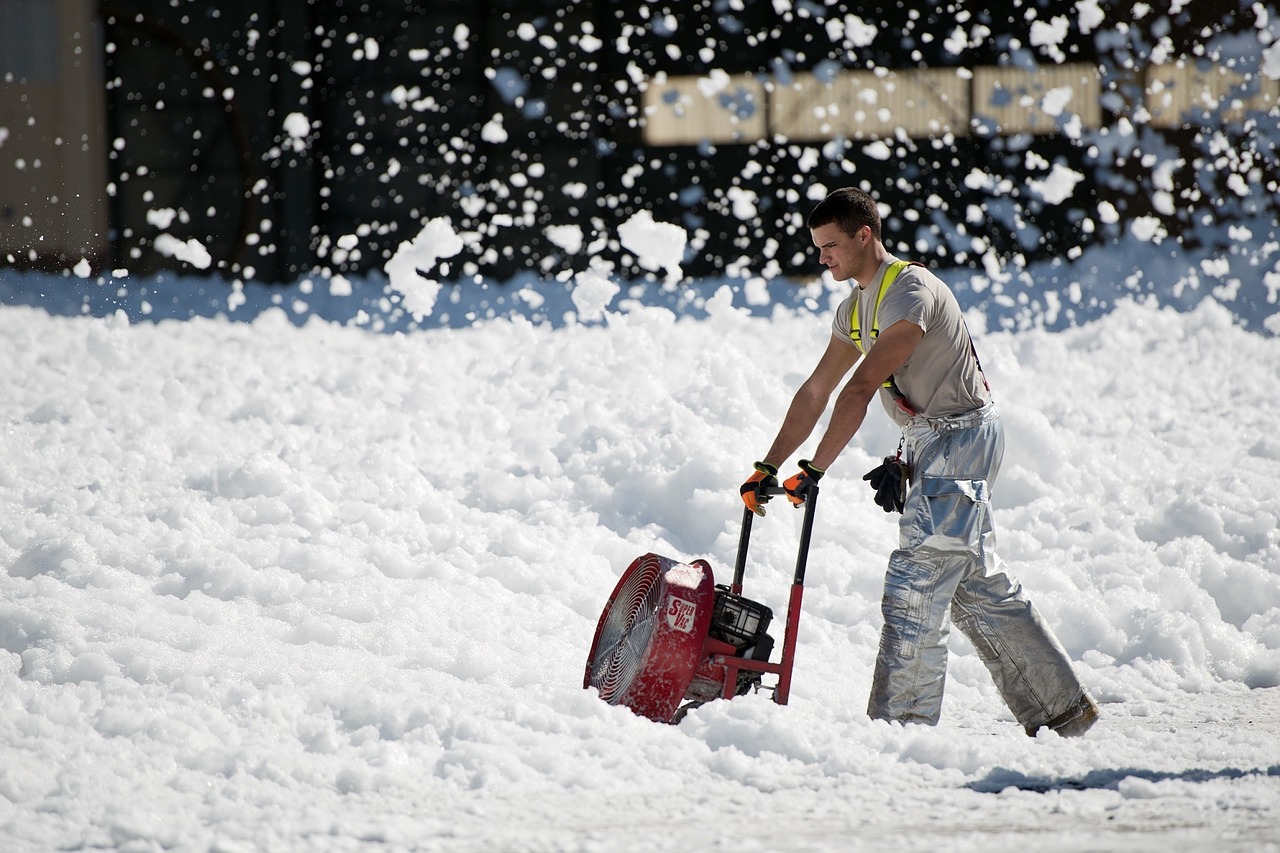 Image - snow thrower clearing snow winter