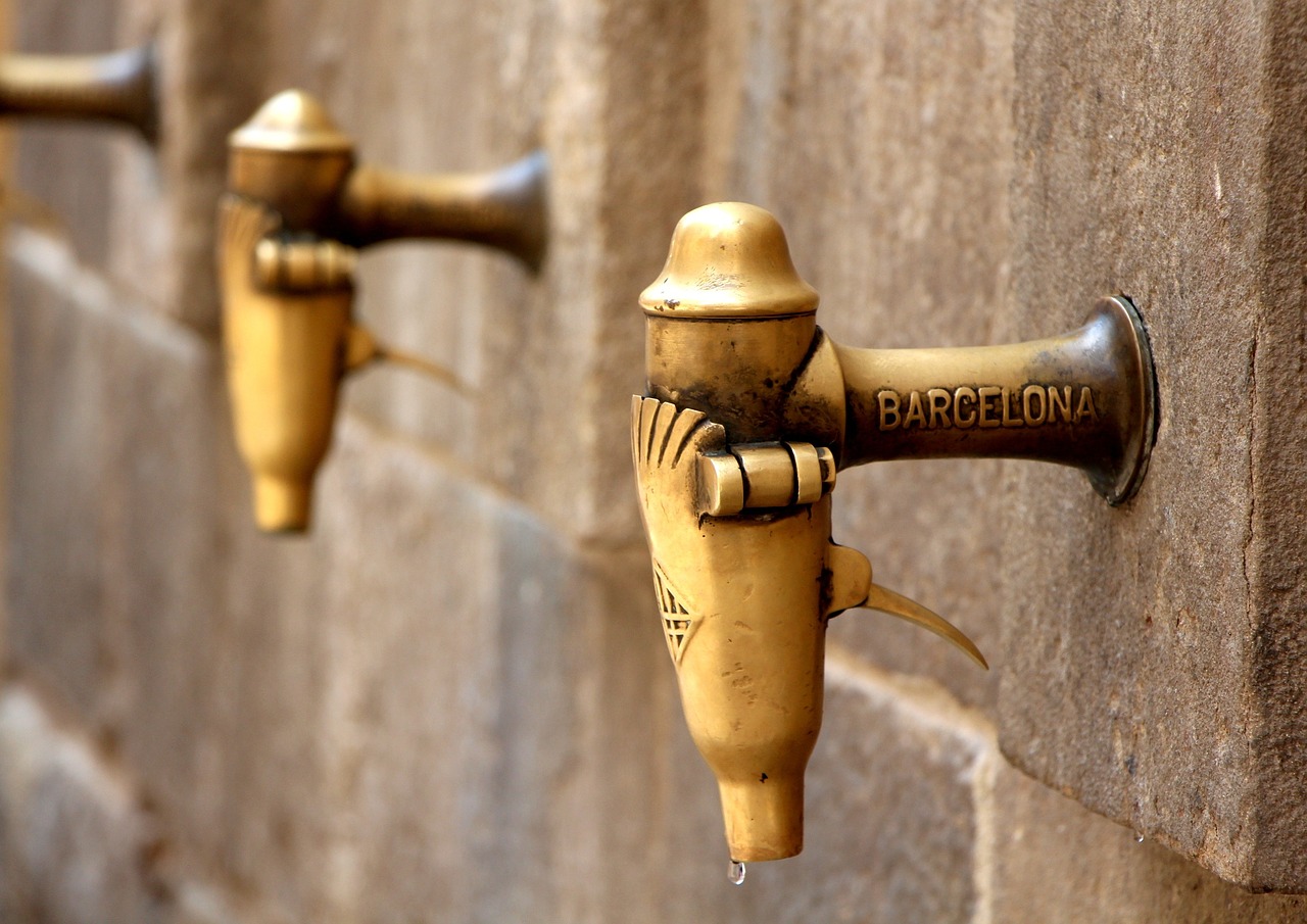 Image - barcelona water tap thirst