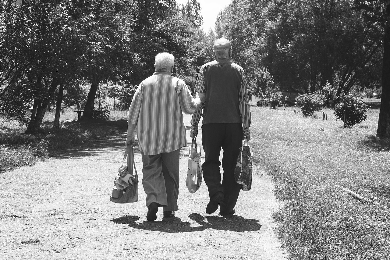 Image - old age pensioners elder life style