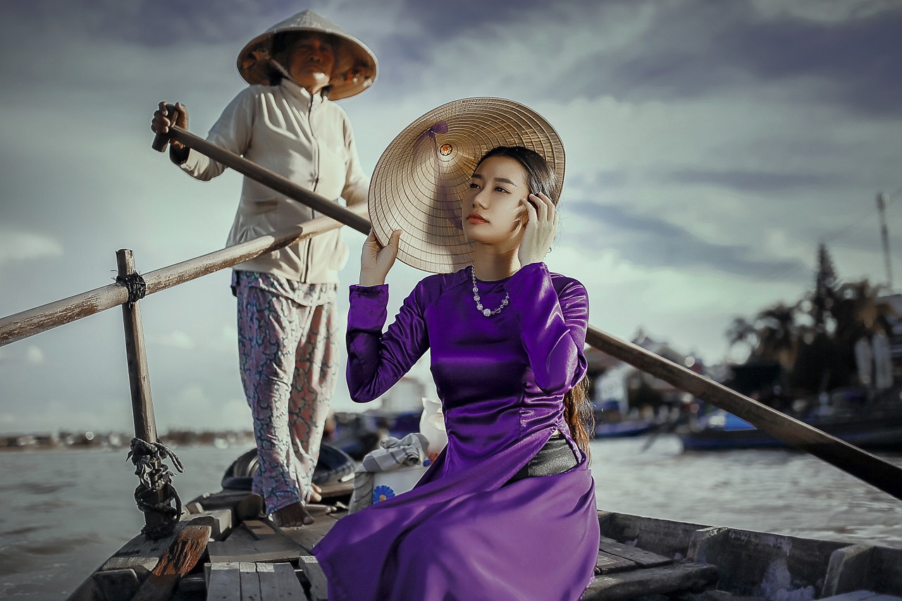Image - lady boat woman fashion style