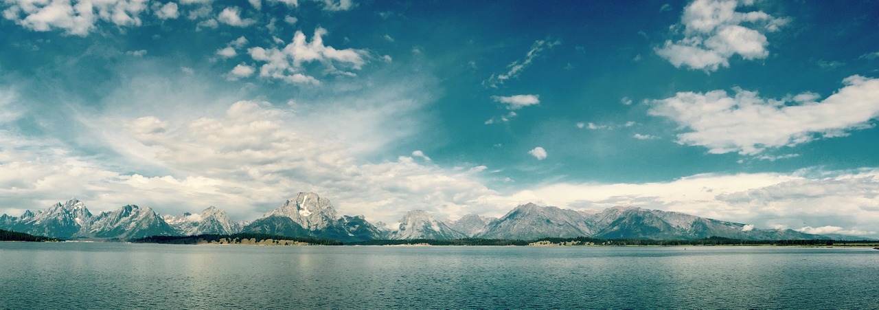 Image - coastline mountain range sea ocean