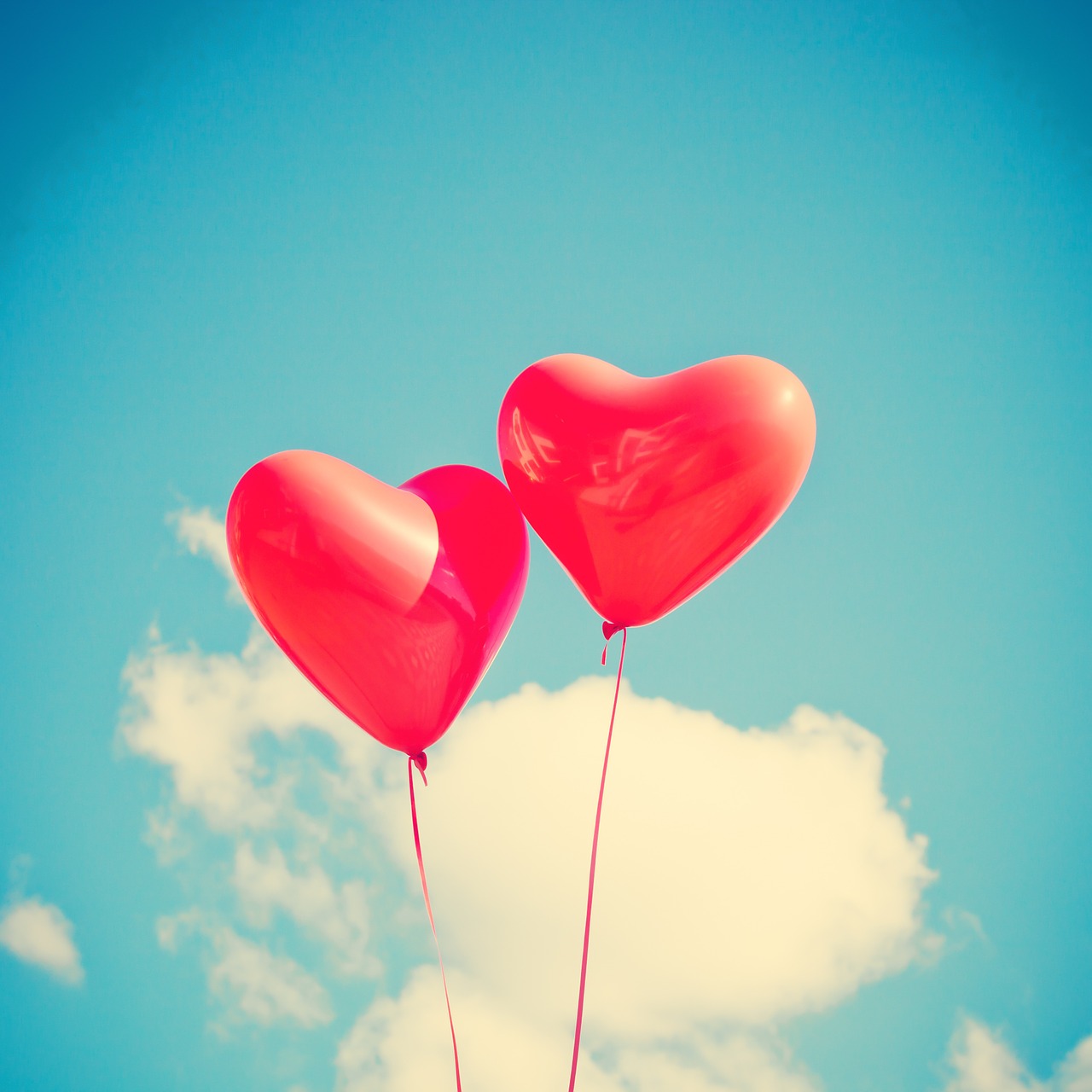 Image - balloon heart love red romantic