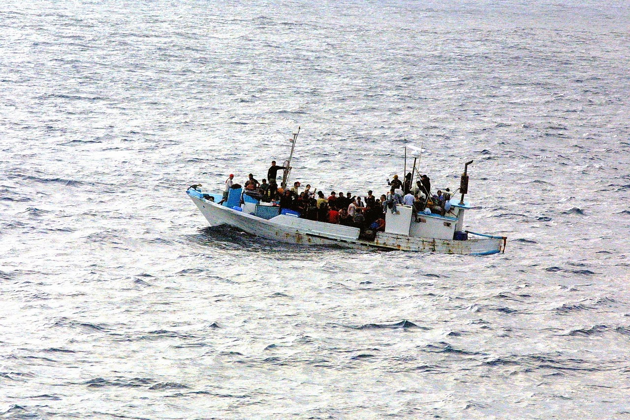 Image - boot water refugee escape asylum